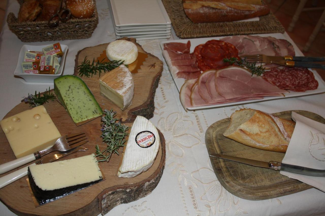 La Villa d'Olivène Cuers Esterno foto